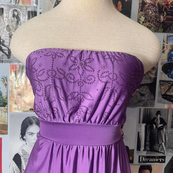 Vintage y2k Strapless Purple Dress - Picture 2 of 4